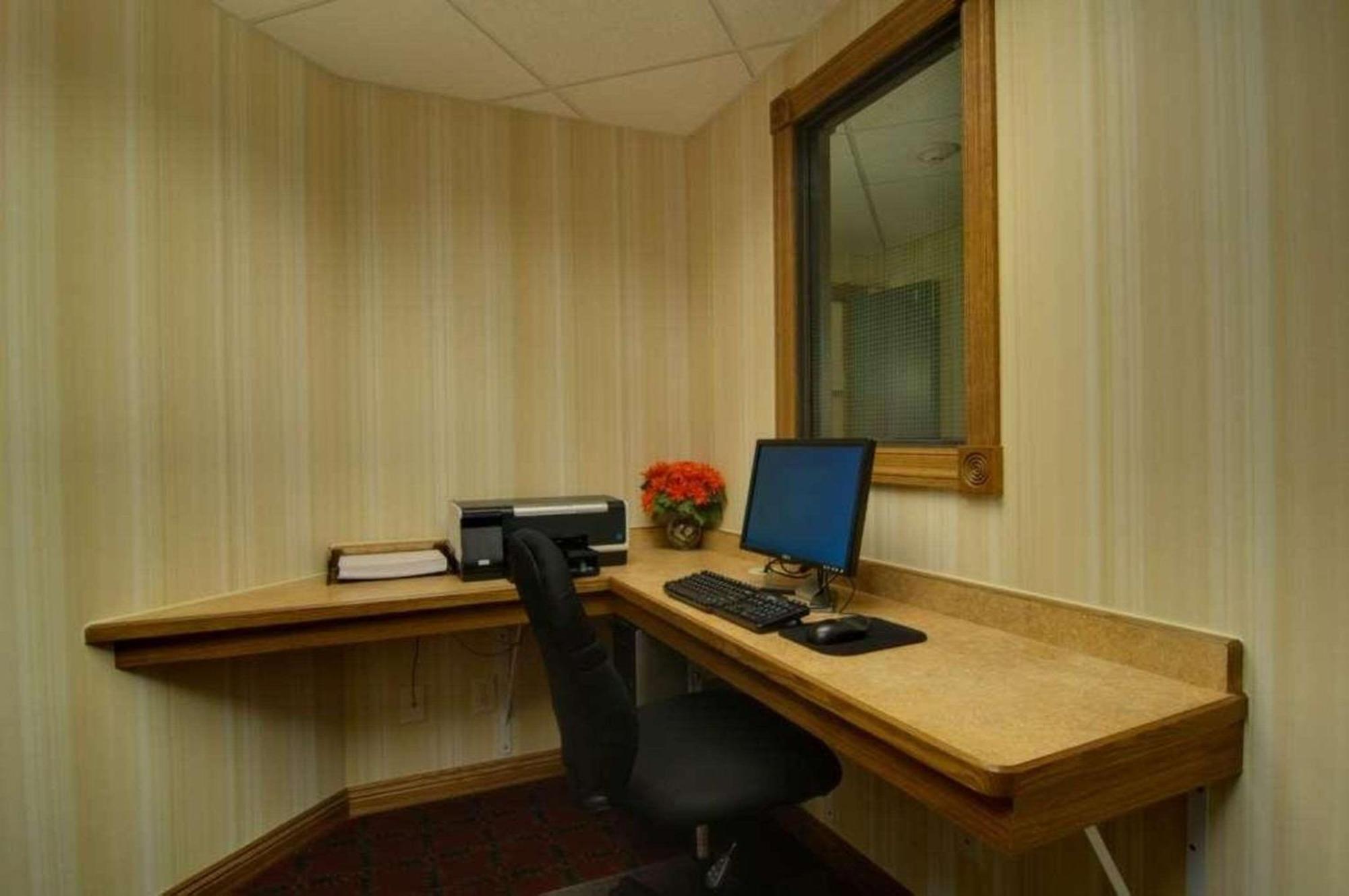 Country Inn & Suites By Radisson, Chanhassen, Mn Esterno foto