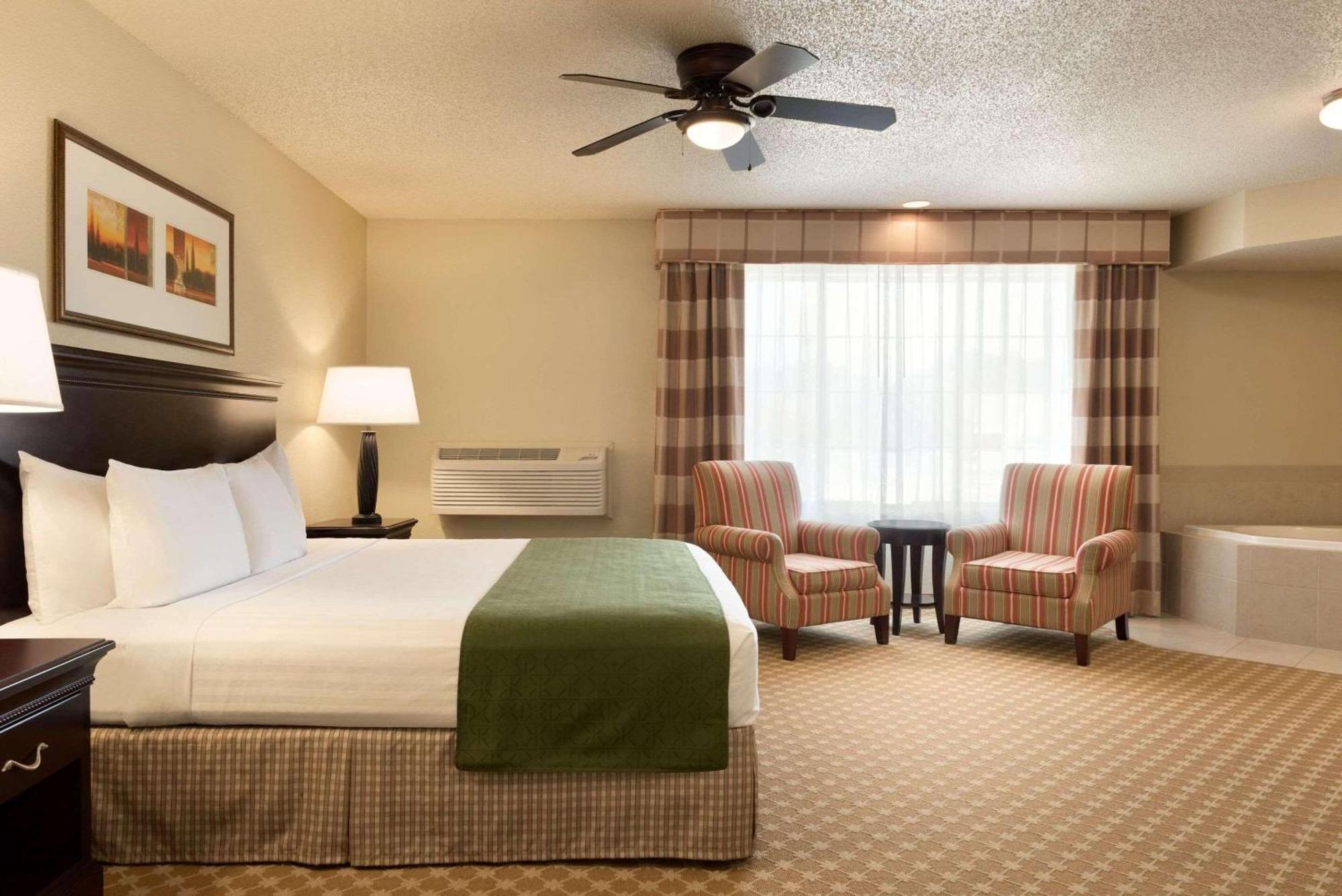 Country Inn & Suites By Radisson, Chanhassen, Mn Esterno foto