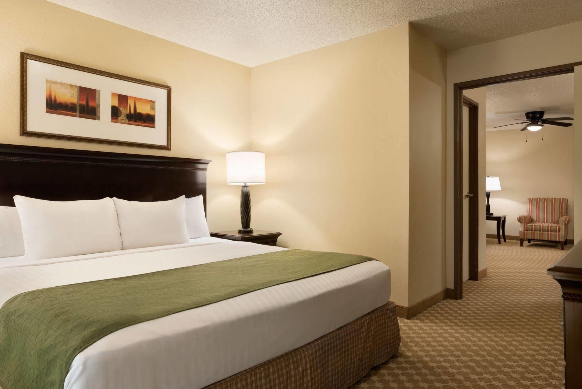 Country Inn & Suites By Radisson, Chanhassen, Mn Esterno foto